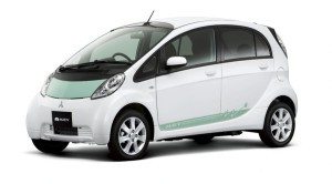 psa-mitsubishi-lanzaran-coche-electrico-12634564322845.JPG