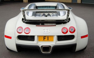 bugatti-veyron-caro-mundo-12634566844989.jpg