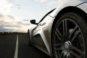 zenvo-st1-poderio-danes-vence-al-bugatti-veyron-12692668267.jpg