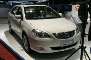 mercedes-benz-byd-fabricaran-conjuntamente-coches-electricos-china-12749710883.jpg