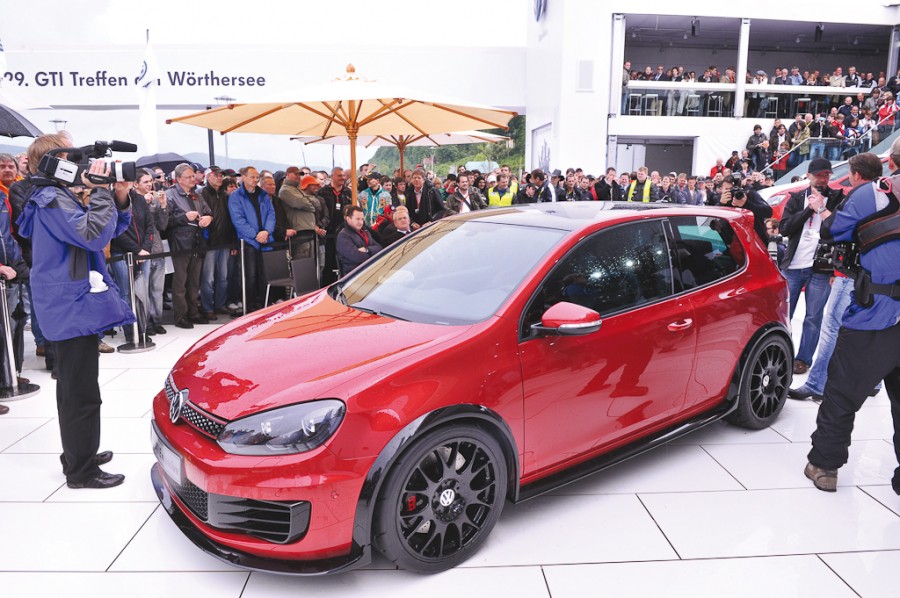 Volkswagen se pasa de la raya con Golf GTI Excessive Cochesafondo