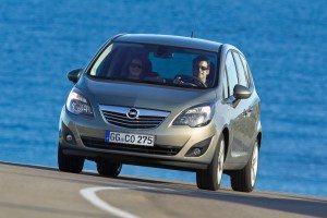 nominados-coche-ano-europa-2011-12888633756.jpg