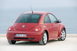 oprah-winfrey-desvela-silueta-nuevo-volkswagen-new-beetle-12905064656.jpg